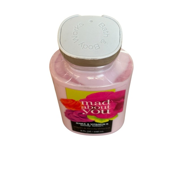 Bath & Body Works Mad About You Body Lotion 8 oz - Picture 4 of 5